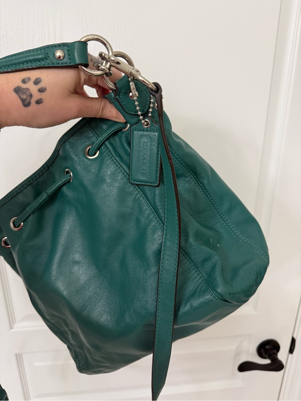 Coach 25661 Daisy Drawstring Convertible Leather Shoulder Bag - Picture 6 of 8